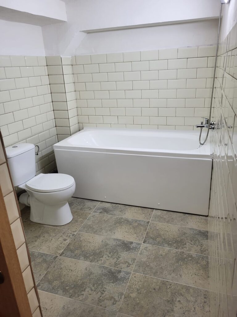 bb013d74-f052-4091-9518-43c14e59e64e