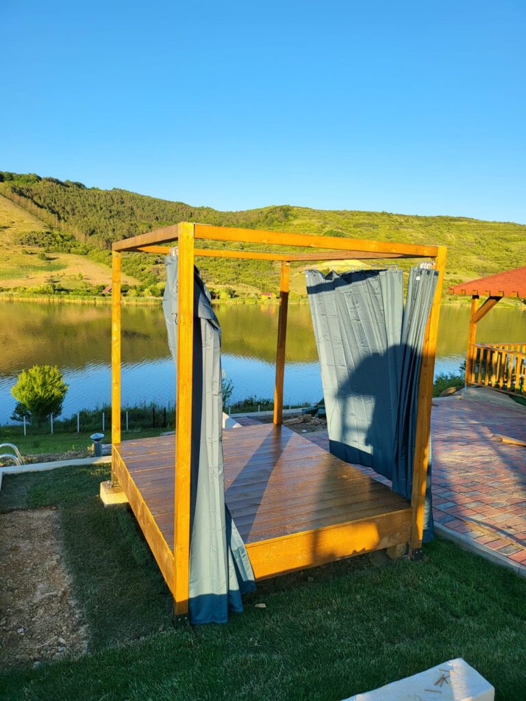 f568f416-76d2-4a55-9304-51607aeb1c1c